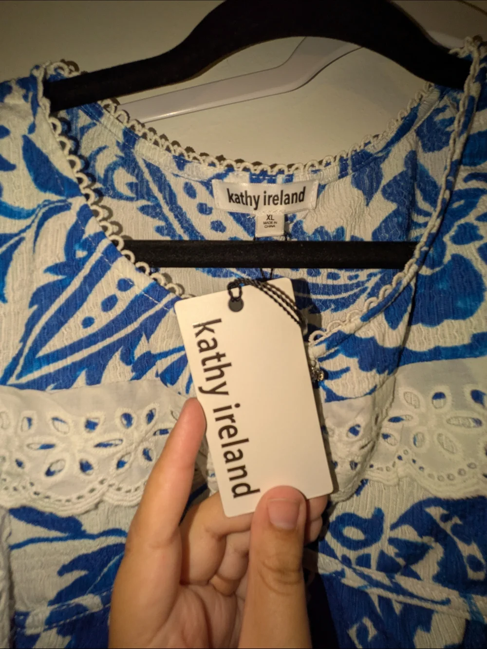 Kathy Ireland White & Blue Floral Eyelet Ruffle Tank
